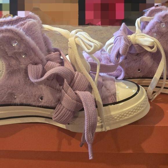 💓NEW!! CONVERSE PREMIUM Chuck 70 FAUX FUR High Top Sneakers/Pink A13382C - Picture 5 of 11